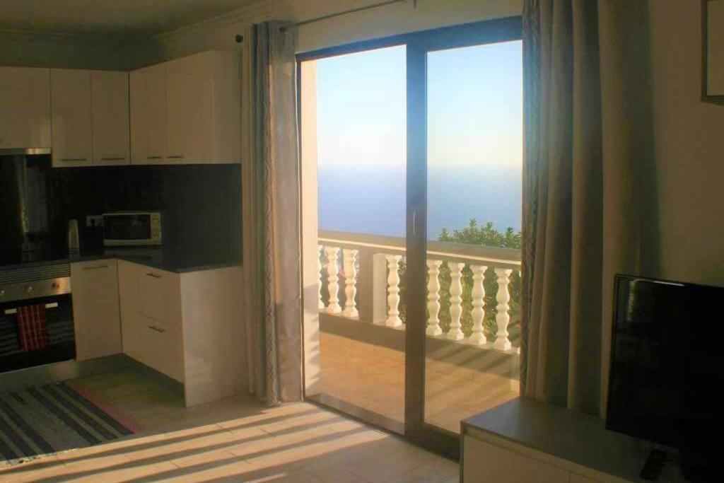 Arcos Grands Suites With Enormous And Private Pool. Arco da Calheta  Exteriér fotografie